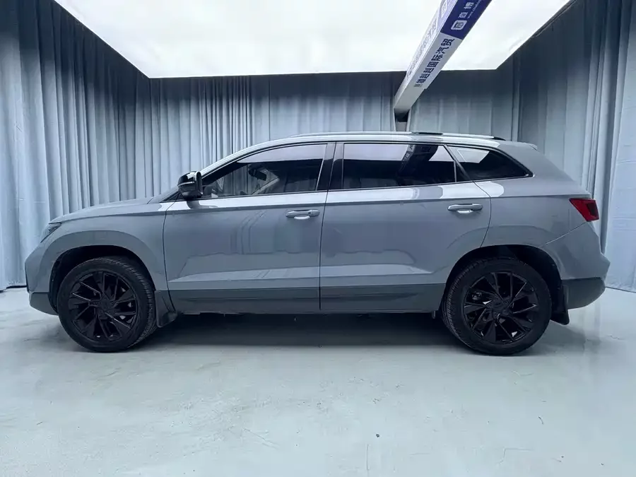 Jetta VS7