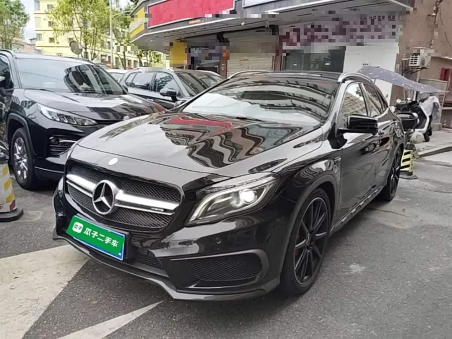 Mercedes Benz GLA AMG