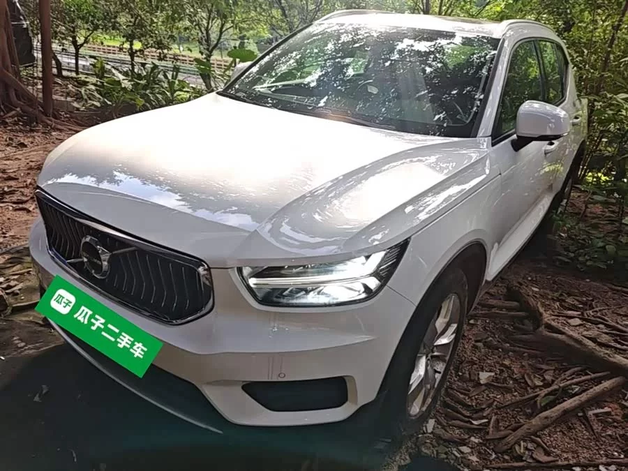 Volvo XC40