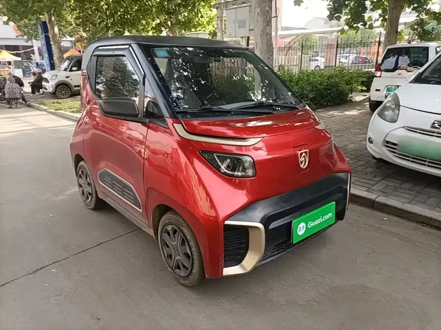 Baojun E200