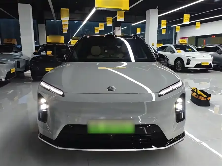 NIO ES6
