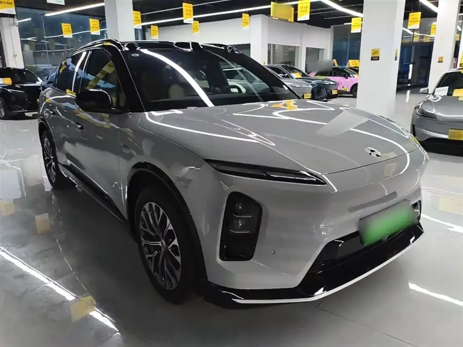 NIO ES6
