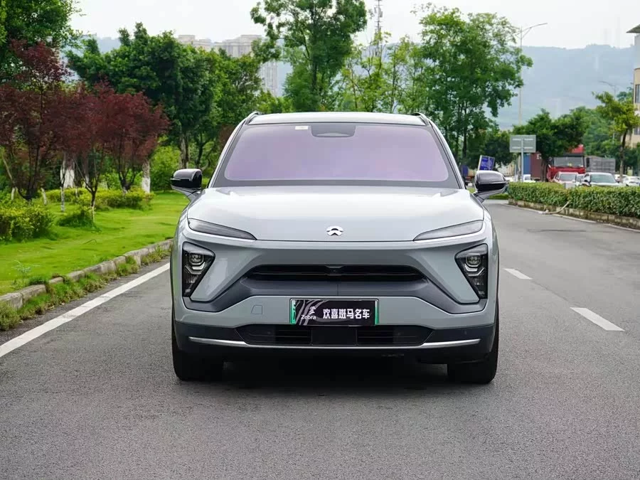 NIO ES6