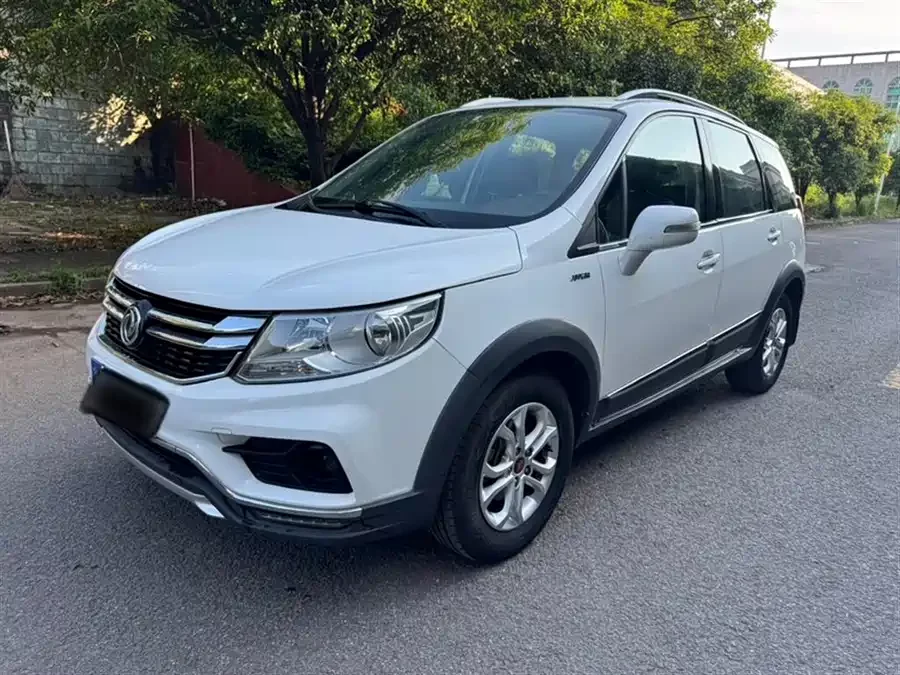Dongfeng Jingyi X3