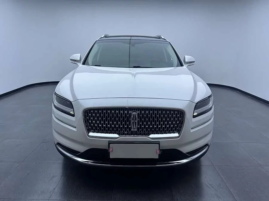 Lincoln Navigator