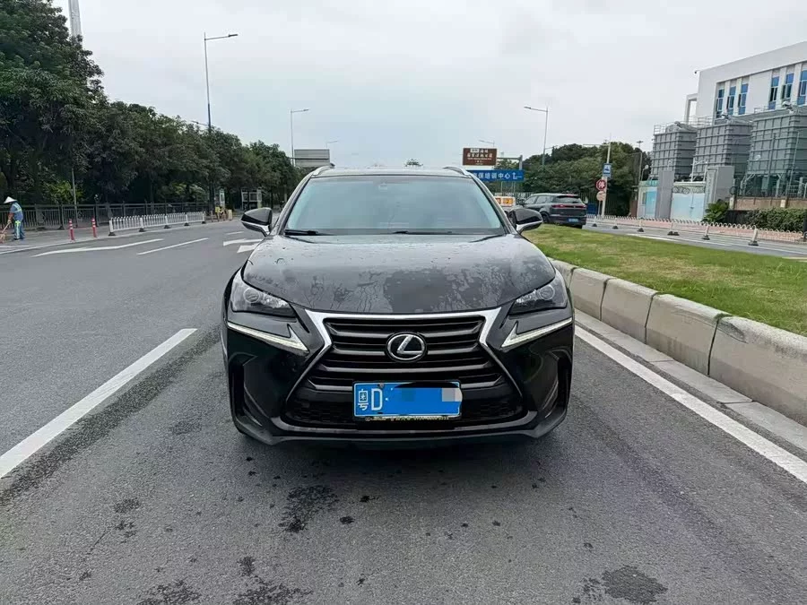 Lexus NX