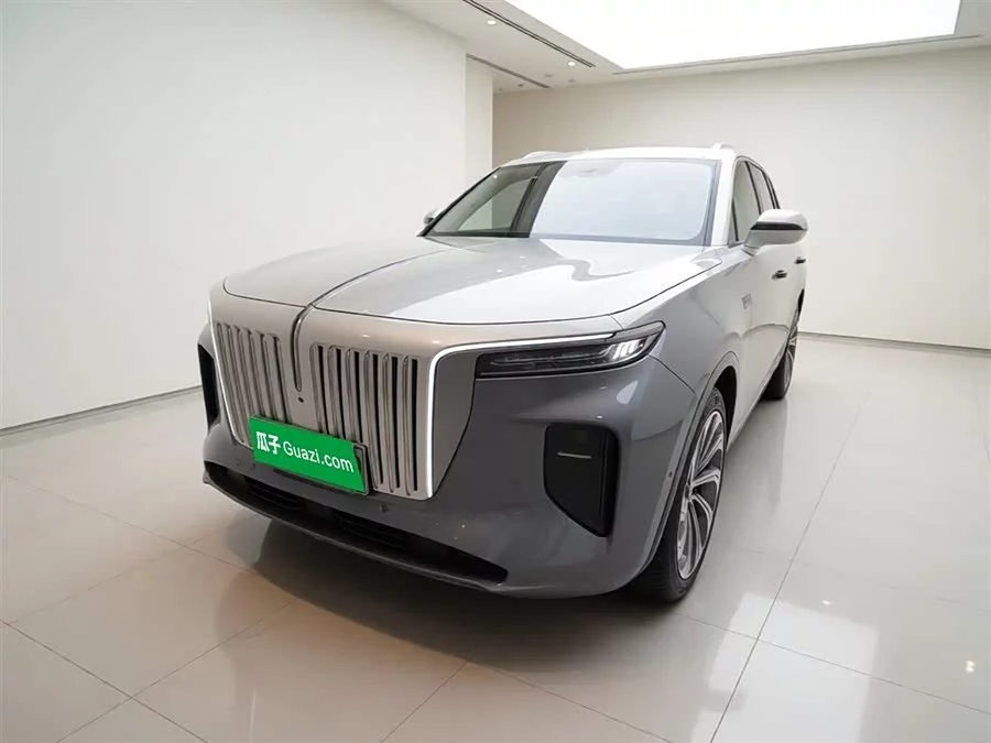 Hongqi E-HS9
