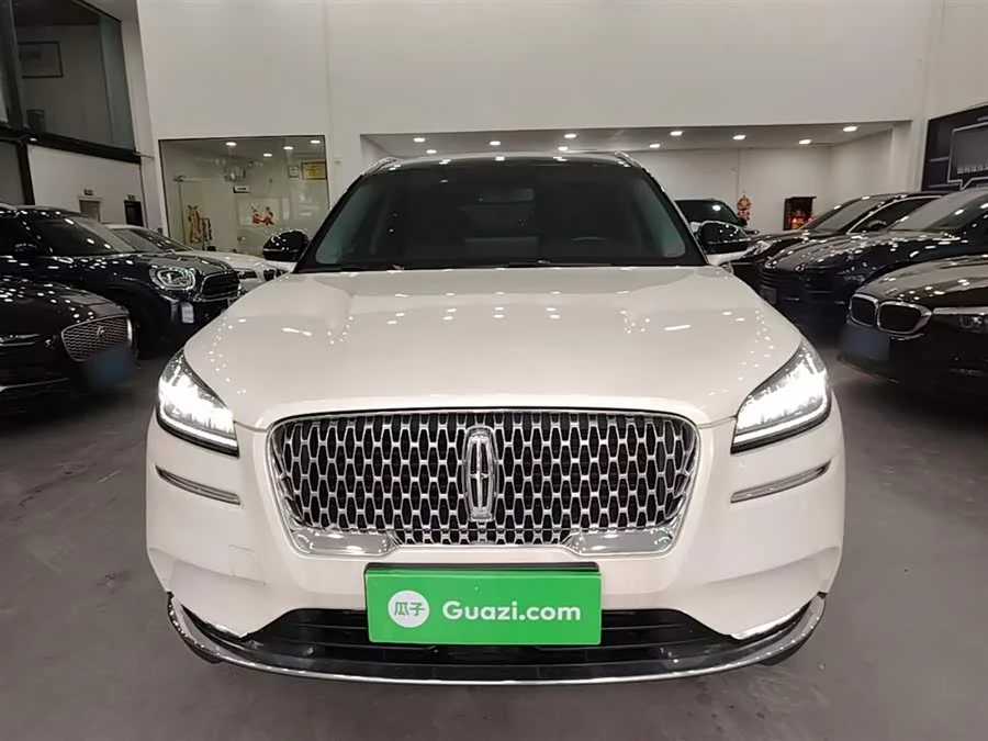 Lincoln Adventurer