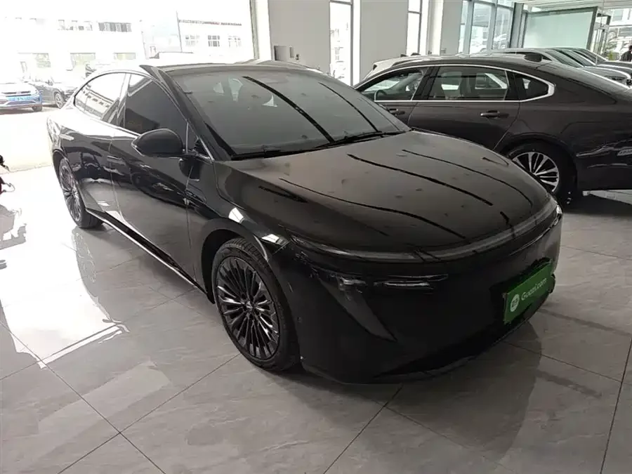 Nissan N7