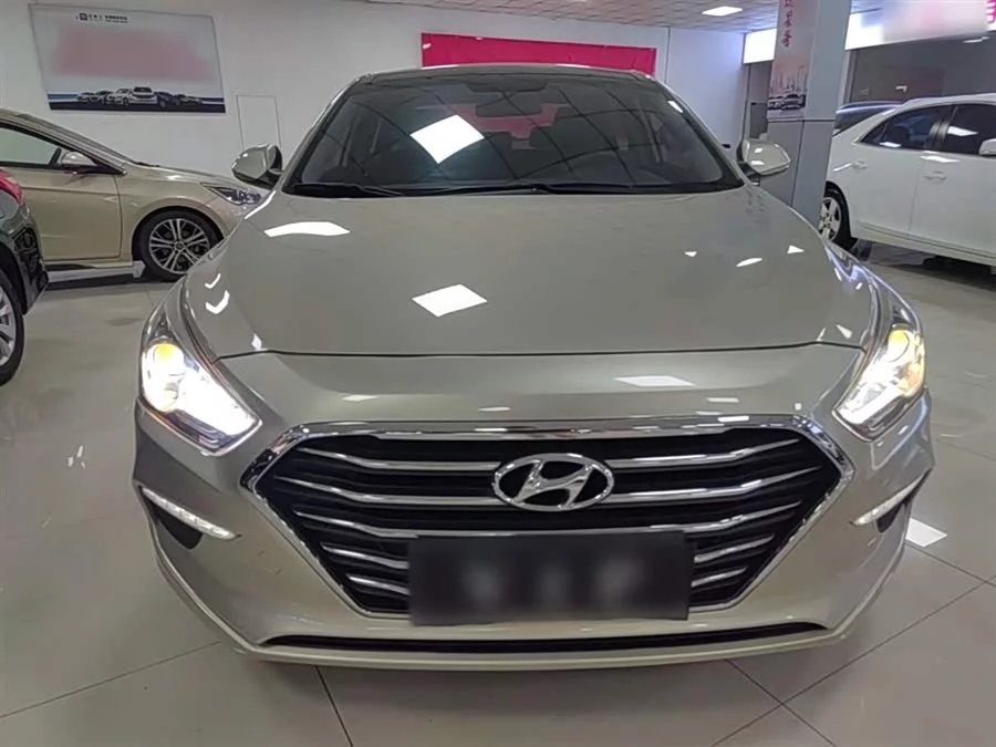 Hyundai Mistra