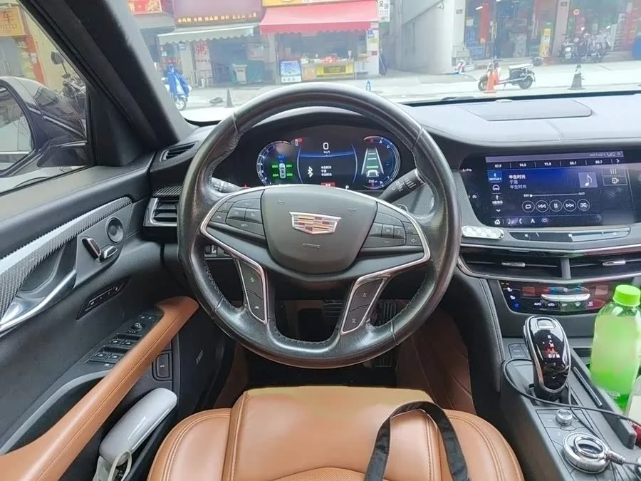 Cadillac CT6