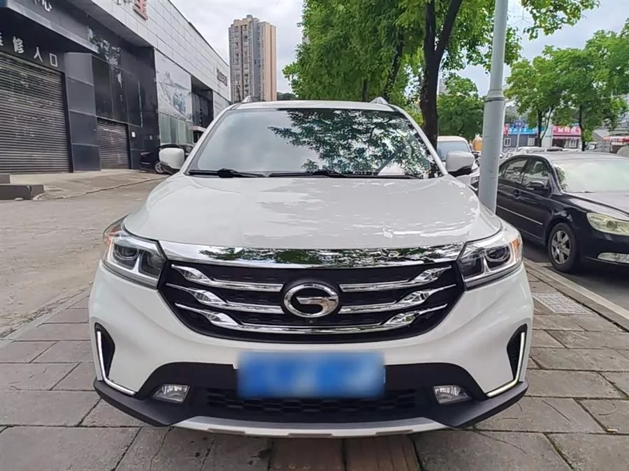 GAC Trumpchi GS4