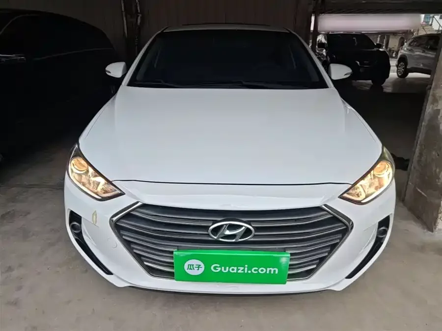 Hyundai elantra