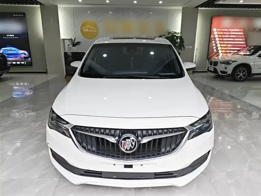 Buick GL6