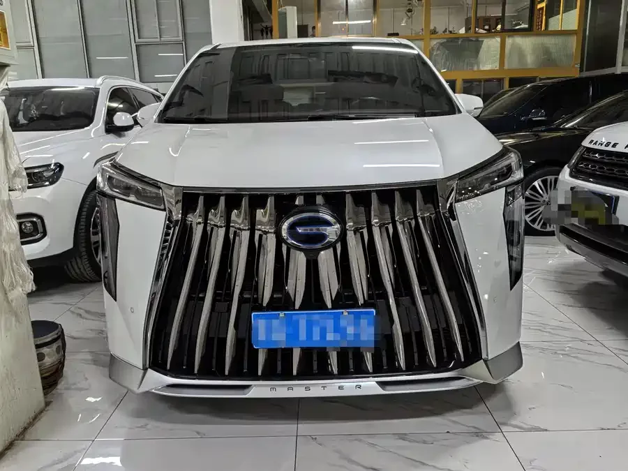 GAC Trumpchi M8
