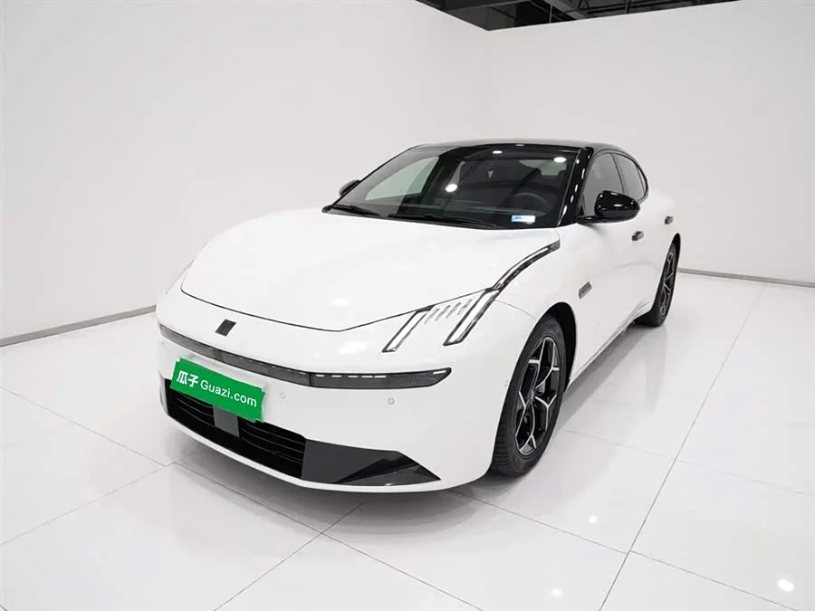 Lynk & Co 10