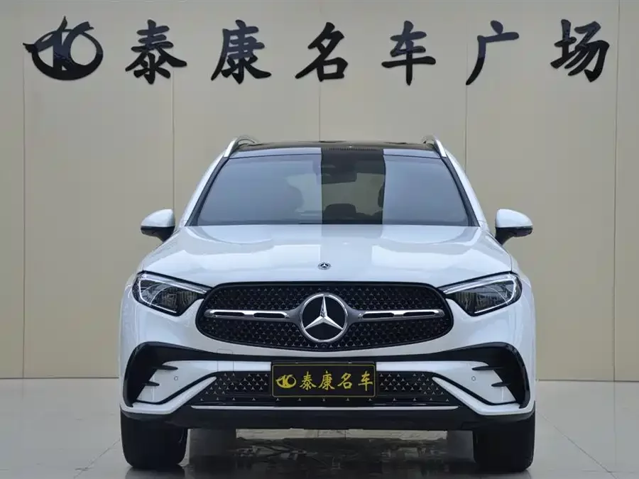 Mercedes Benz GLC