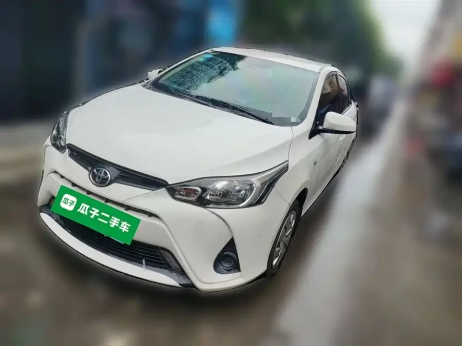 Toyota YARiS L Enjoy