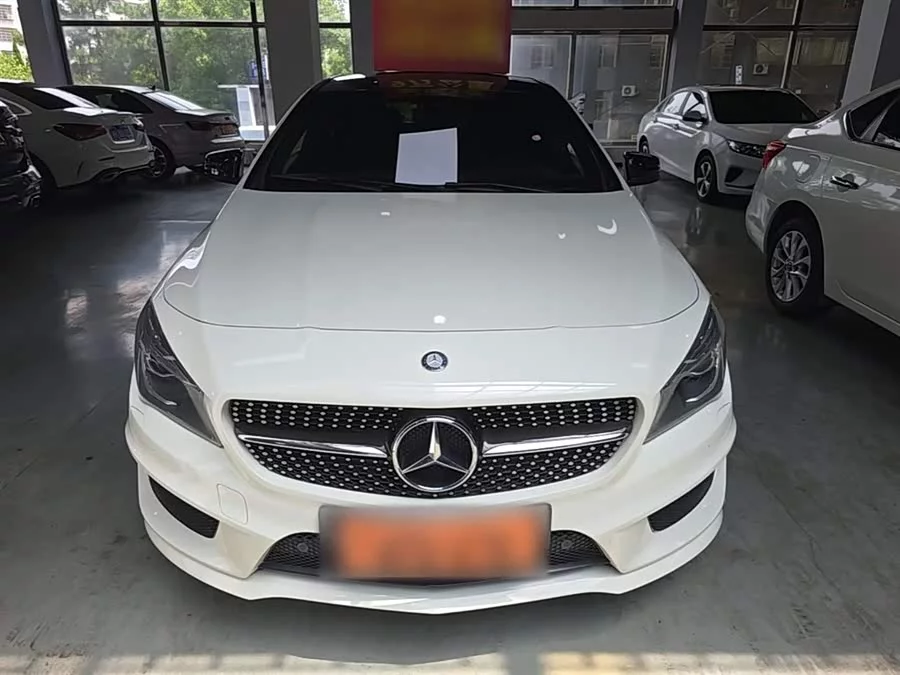 Mercedes-Benz CLA