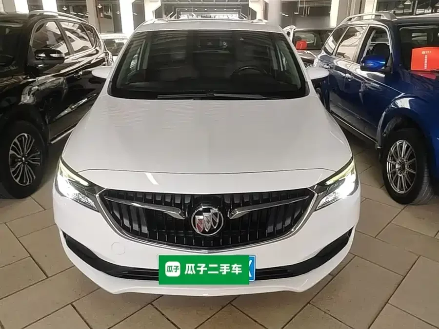 Buick GL6