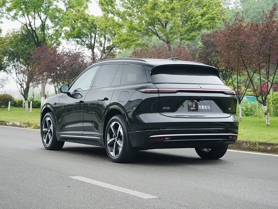 NIO ES6