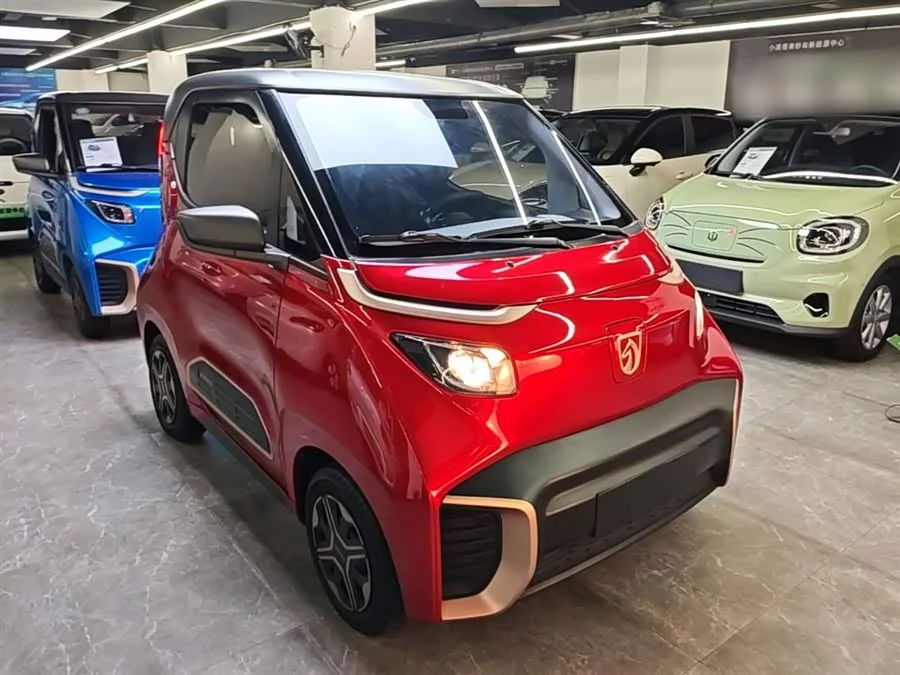 Baojun E200