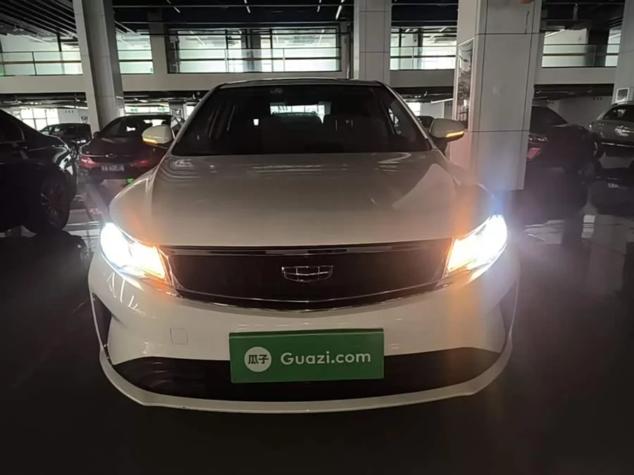 Geely Emgrand GL