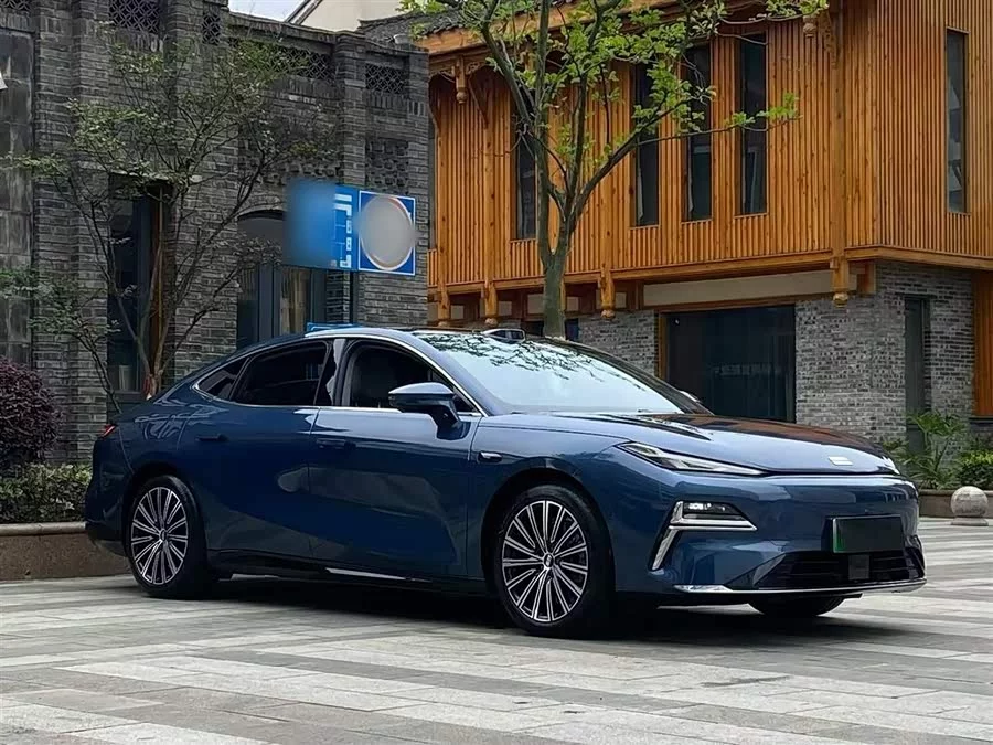 Geely Galaxy Star 8