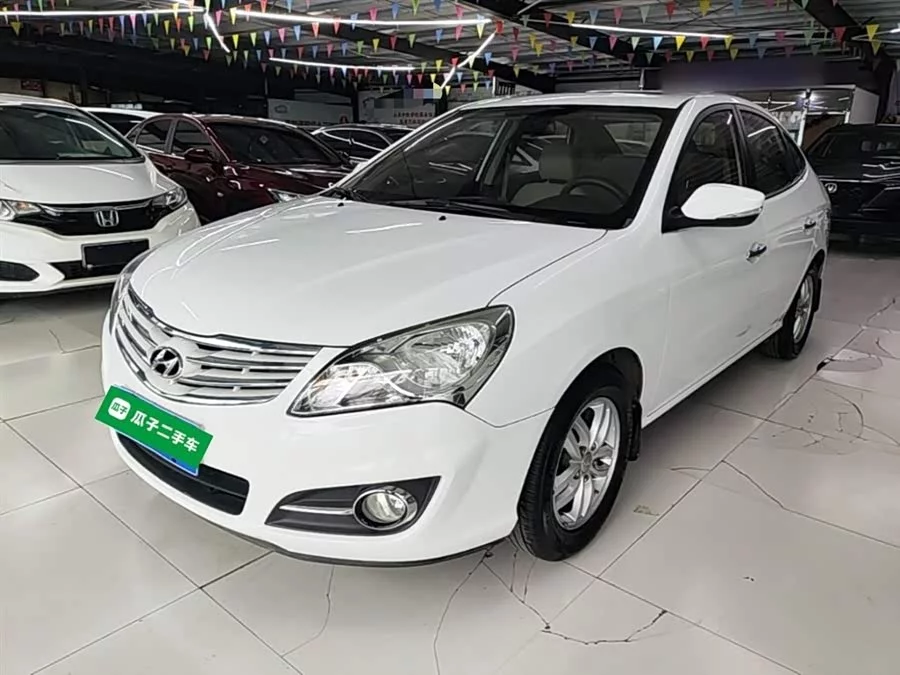 Hyundai Elantra / Celesta
