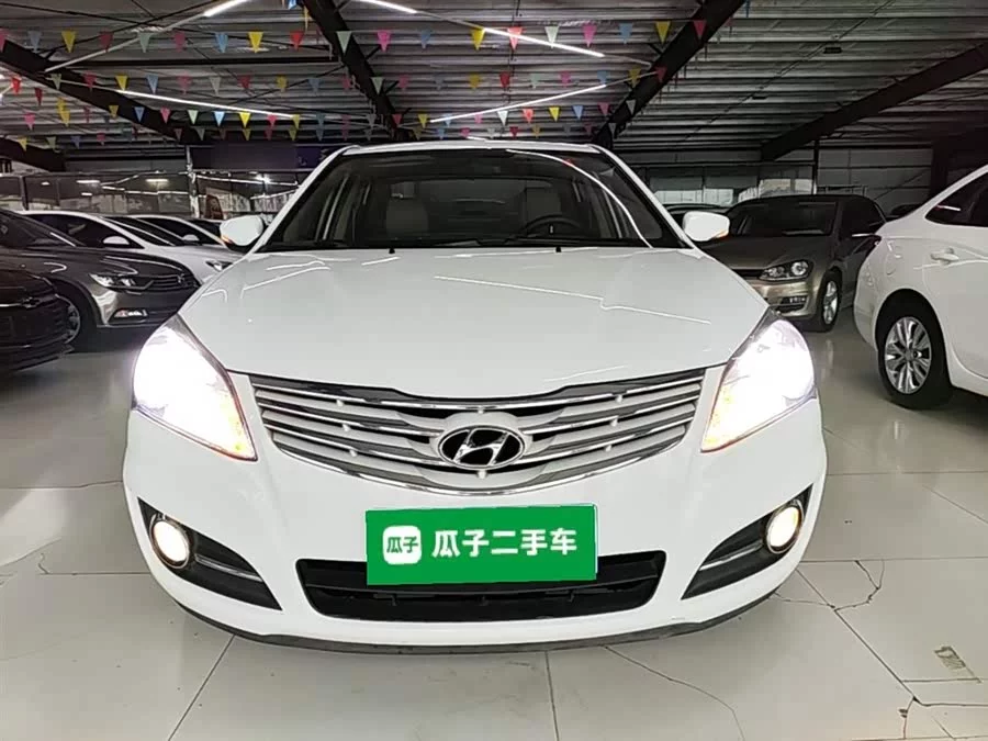 Hyundai Elantra / Celesta