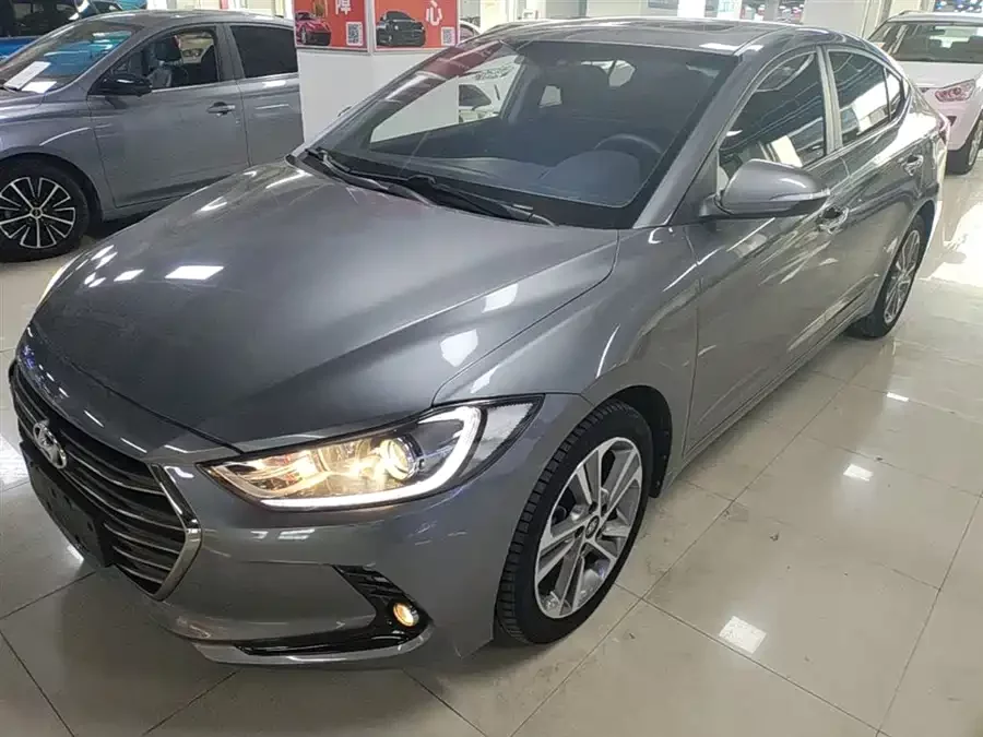 Hyundai elantra