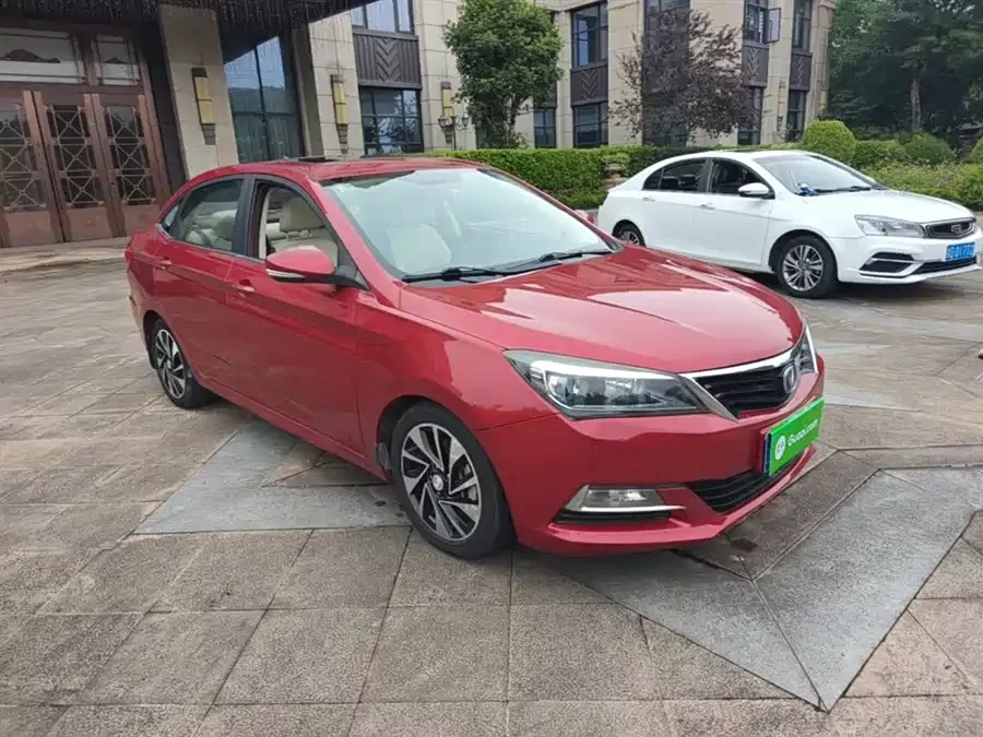 Changan Yuexiang V7