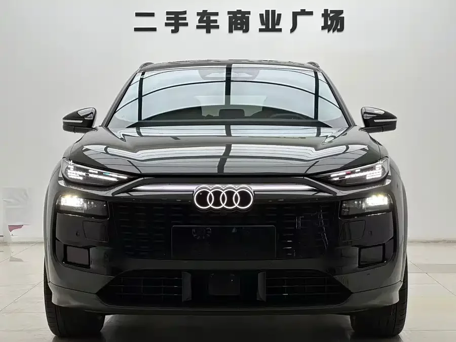 Audi Q6L e-tron