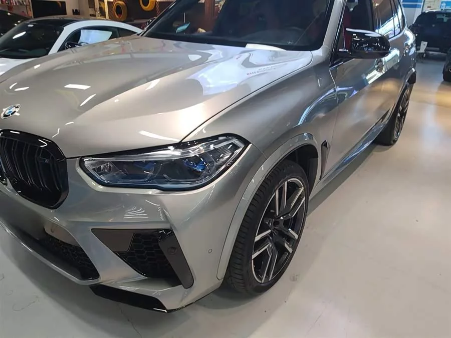 BMW X5M