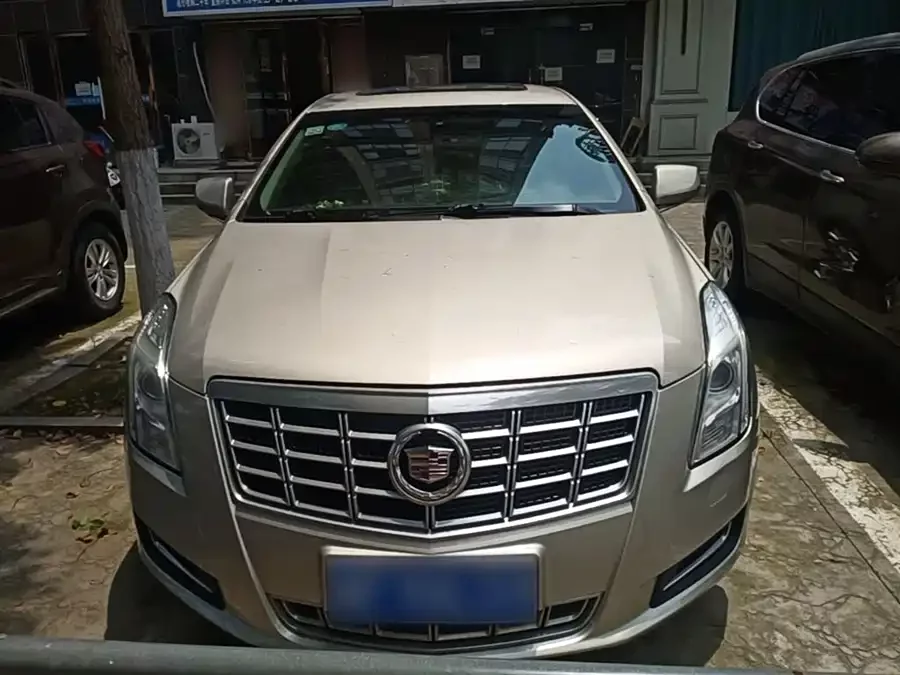 Cadillac XTS