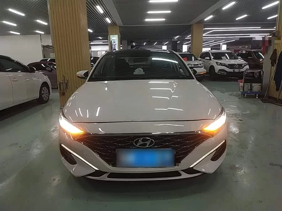 Hyundai Festa