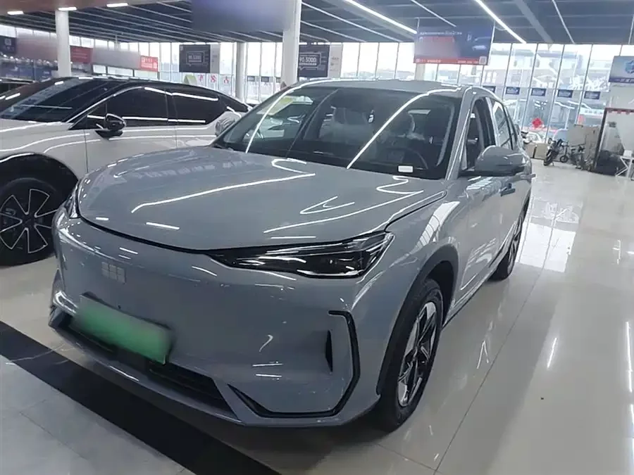 Geely Galaxy E5