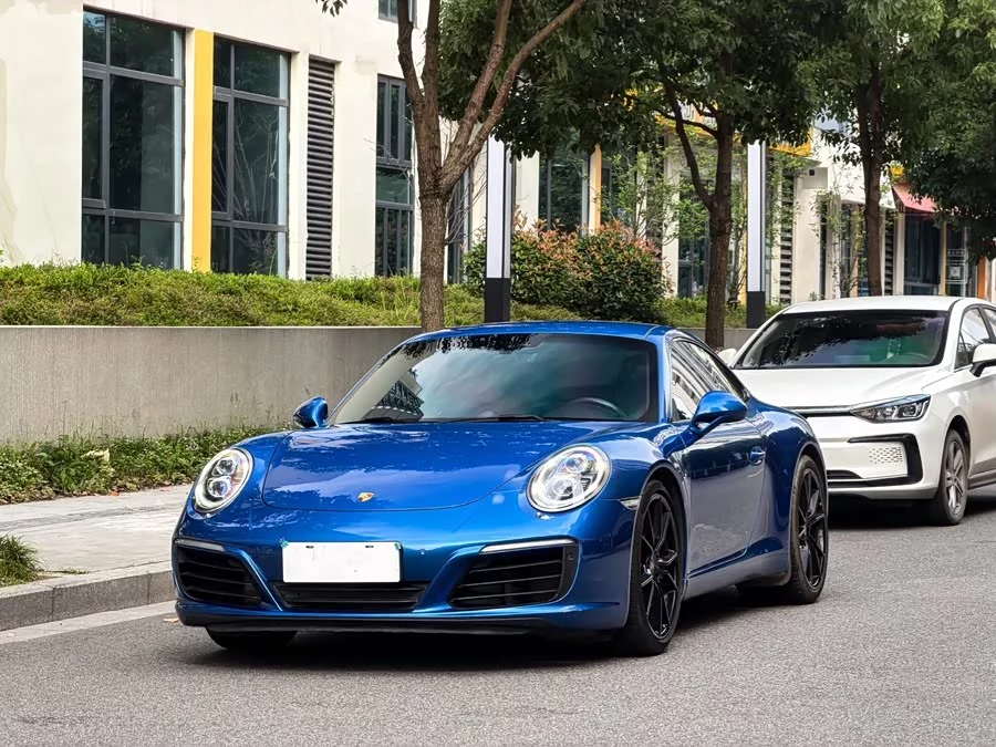 Porsche 911