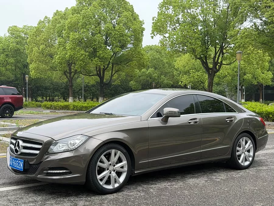 Mercedes Benz CLS