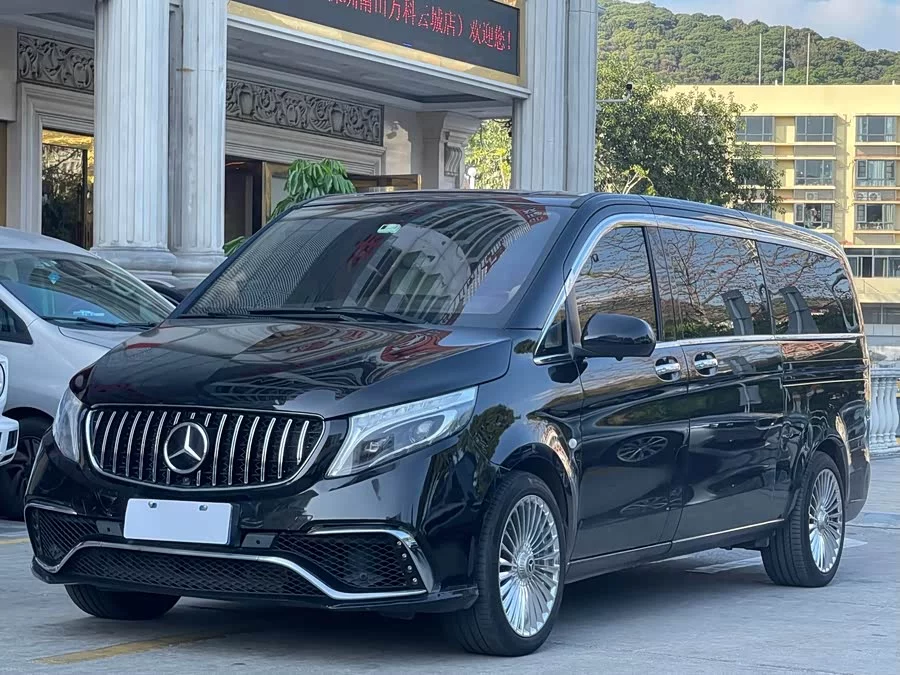 Mercedes Benz Vito