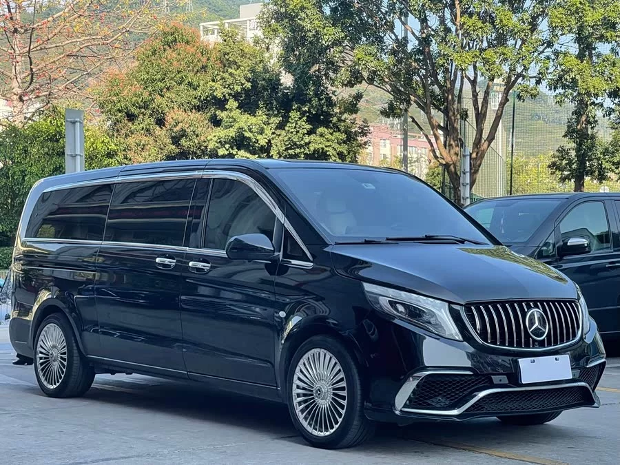 Mercedes Benz Vito
