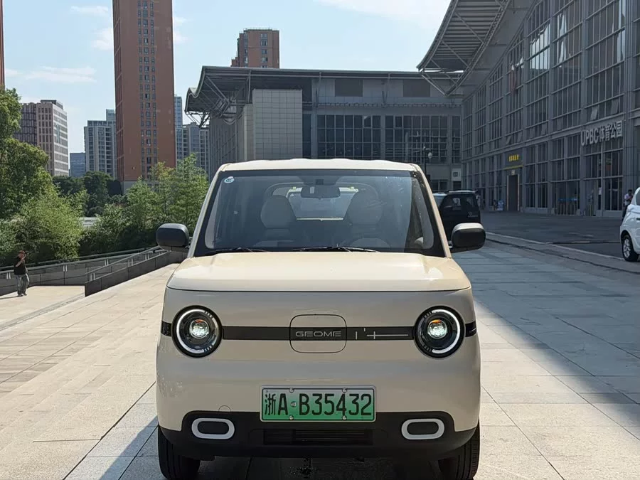 Geely Panda