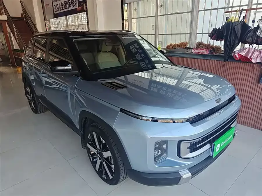 Geely ICON