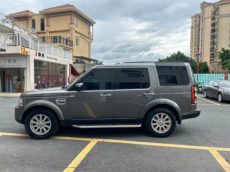 Land Rover finds