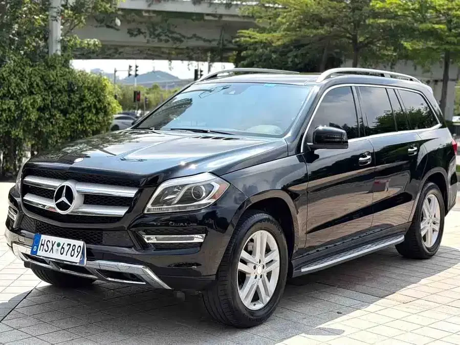 Mercedes Benz GL-Class
