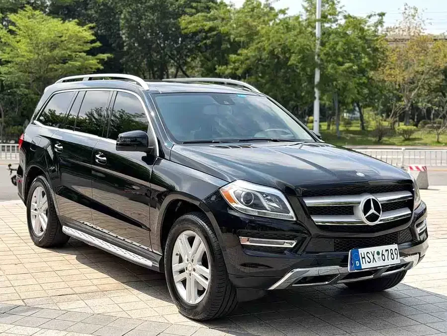Mercedes Benz GL-Class