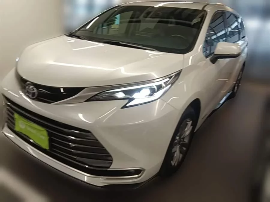 Toyota SIENNA