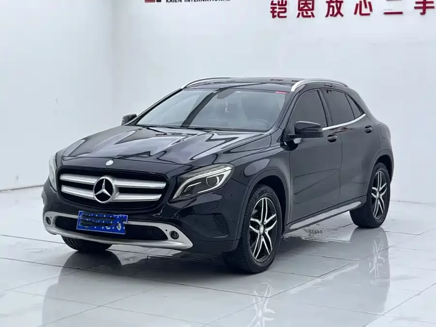 Mercedes Benz GLA
