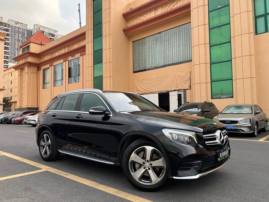 Mercedes Benz GLC