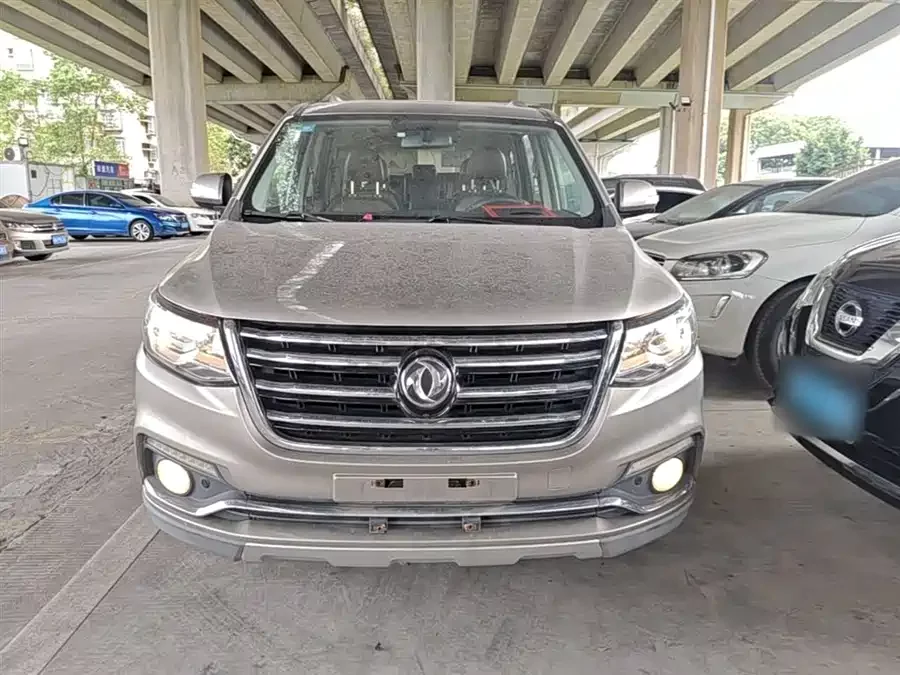 Dongfeng Fengxing SX6